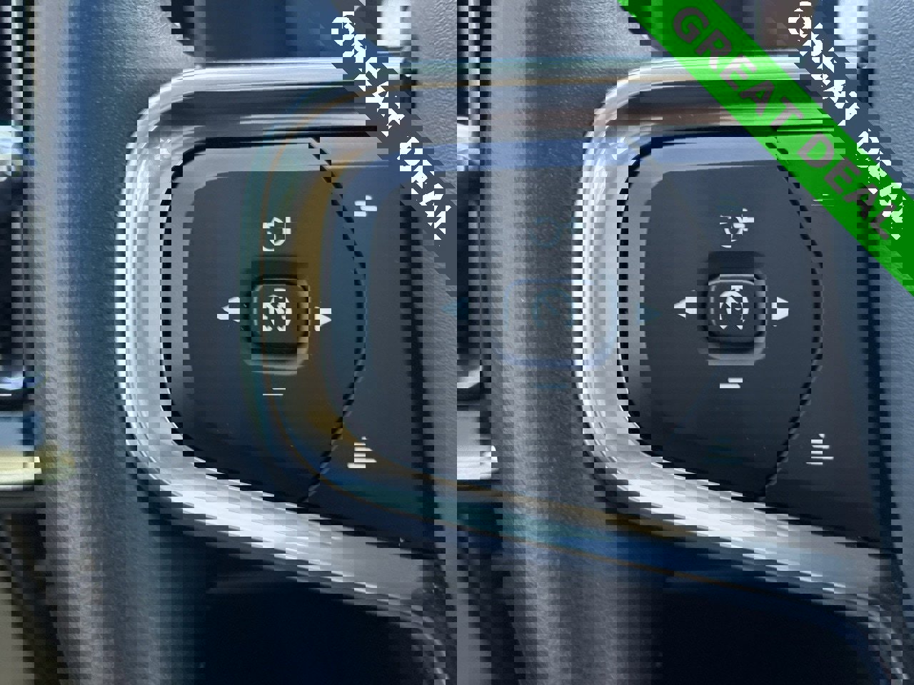 Used 2021 Volvo XC40 T5 Inscription w/ Protection Package Premier image 18