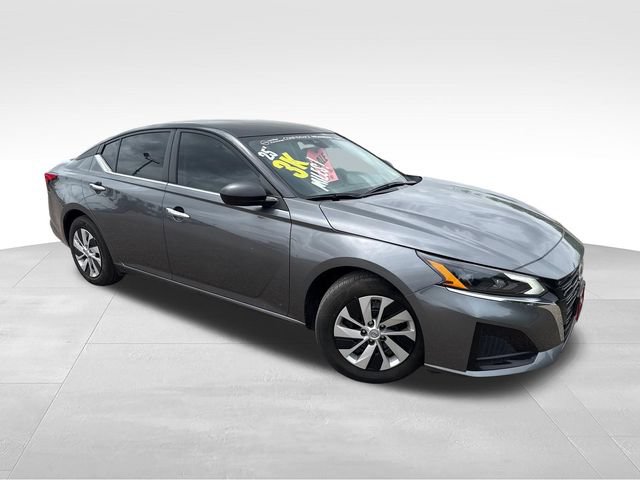 Certified 2025 Nissan Altima 2.5 S FWD 360° Tour
