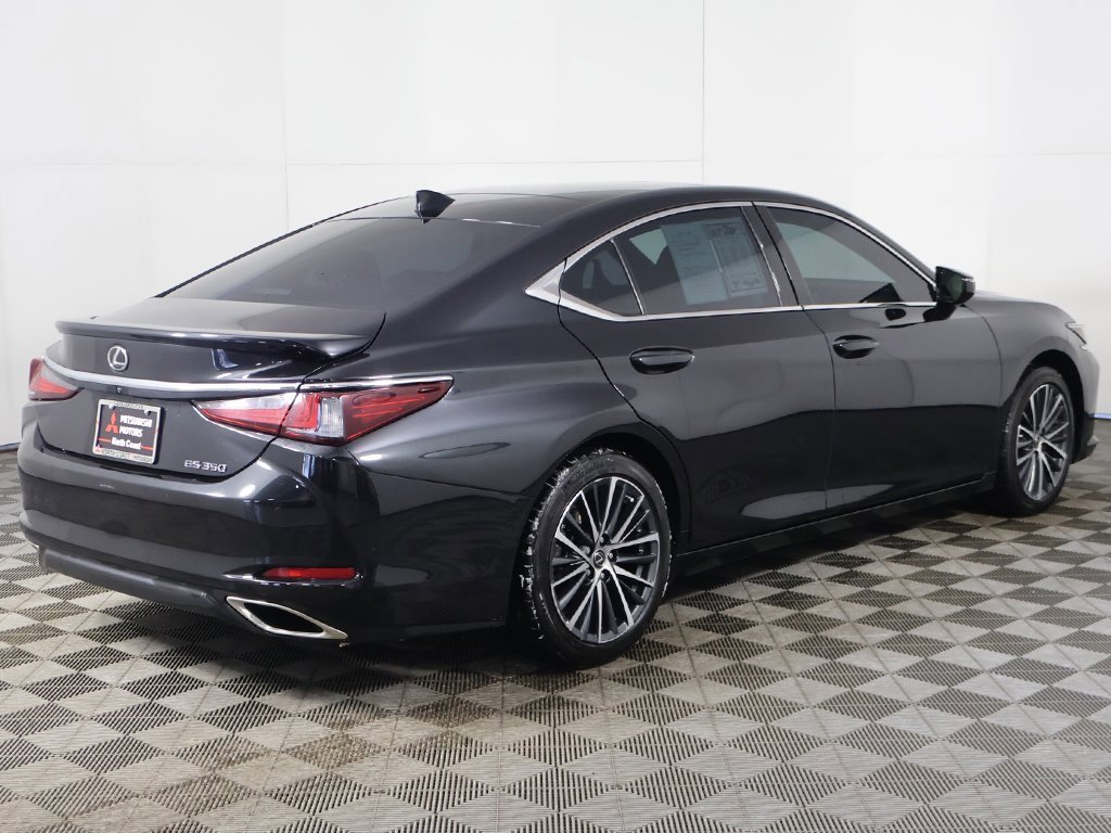 Used 2023 Lexus ES 350 Luxury w/ Accessory Package (Z2) image 11