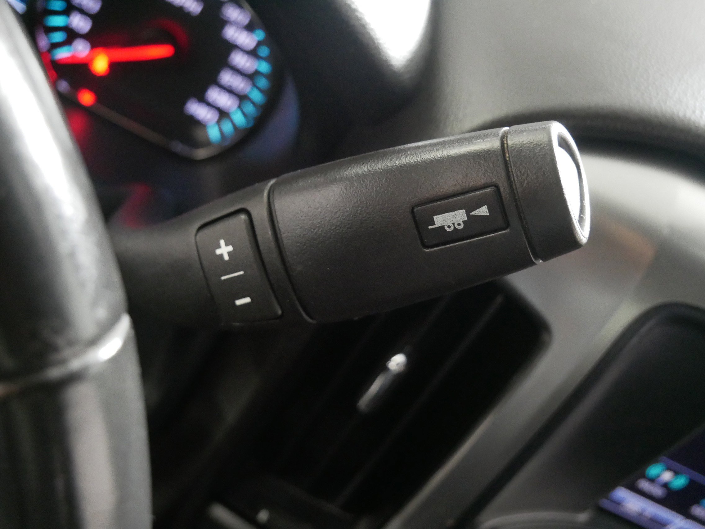 Used 2018 Chevrolet Silverado 1500 LT image 24