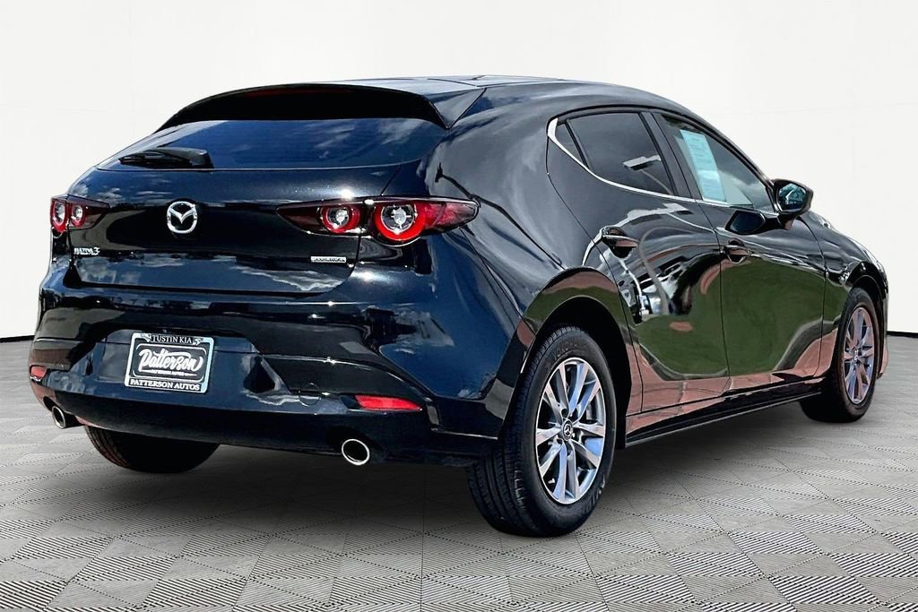 Certified 2022 MAZDA MAZDA3 s FWD image 2