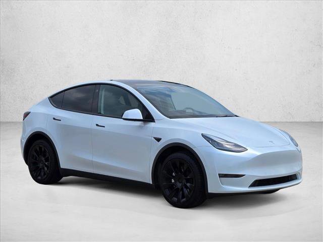 Used 2021 Tesla Model Y Long Range AWD/4WD image 3