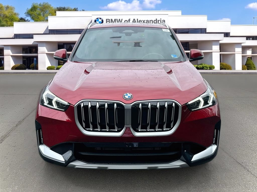 New 2027 BMW X1 xDrive28i AWD/4WD image 2