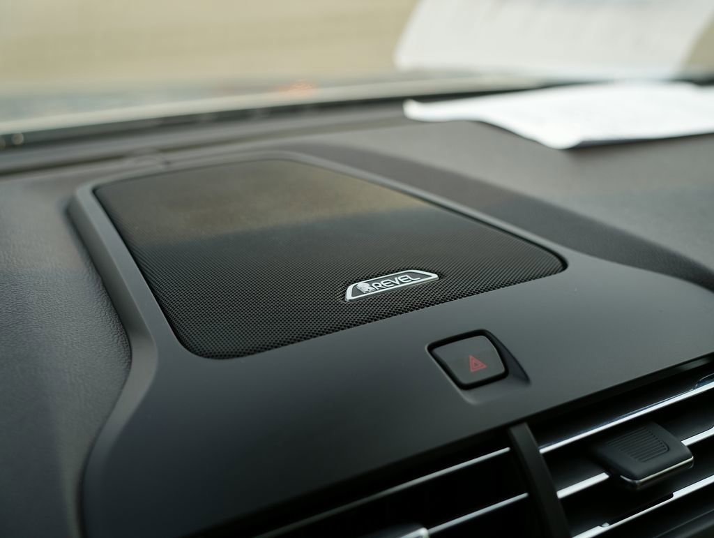 Used 2019 Lincoln Continental Reserve image 20