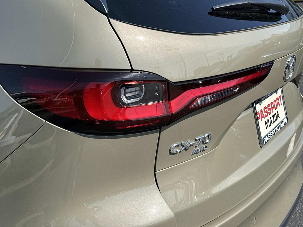 Certified 2025 MAZDA CX-70 3.3 Turbo w/ Premium Package image 10