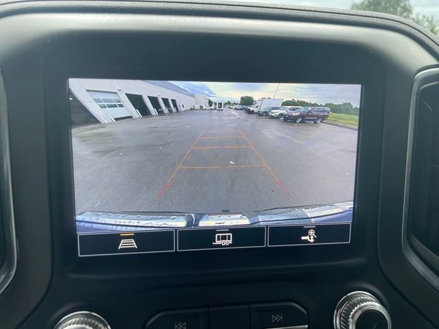 Used 2022 GMC Sierra 1500 AT4 w/ AT4 Preferred Package AWD/4WD image 14