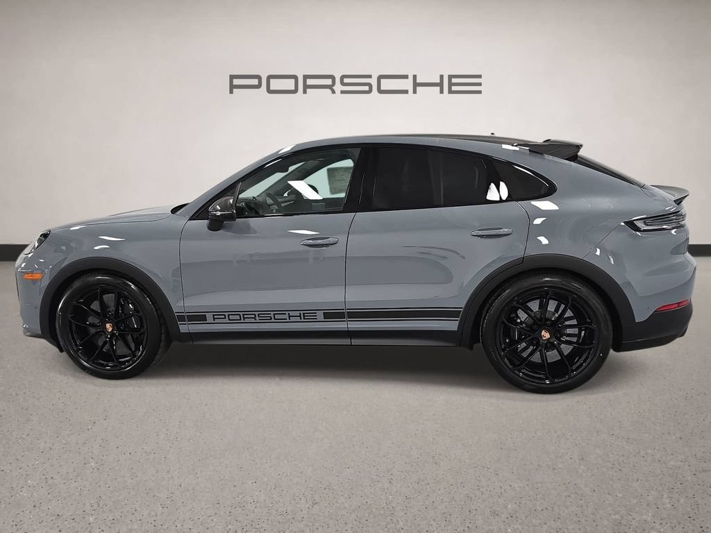 New 2026 Porsche Cayenne Turbo GT AWD/4WD image 2
