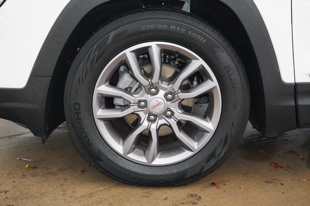 Used 2022 GMC Terrain SLT w/ Tech Package image 9