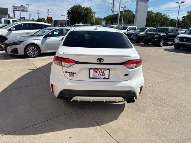 Used 2022 Toyota Corolla SE image 5