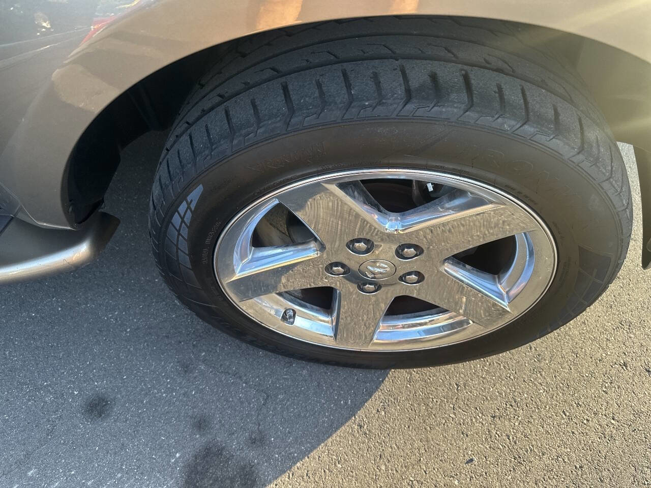 Used 2007 Dodge Durango Limited w/ Trailer Tow Group image 12