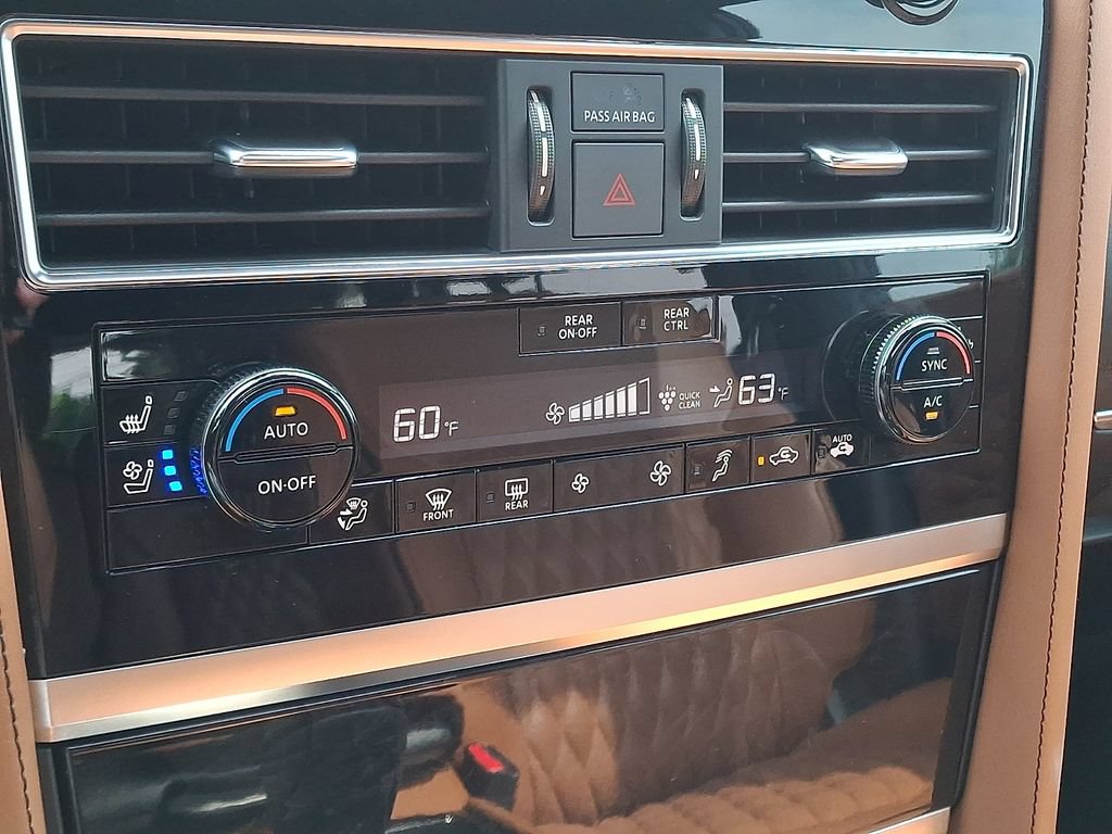 Used 2024 INFINITI QX80 Sensory AWD/4WD image 18
