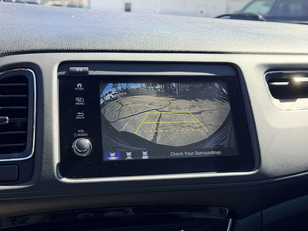 Used 2021 Honda HR-V EX-L image 4