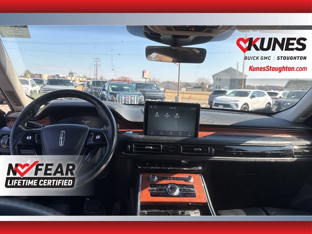 Used 2020 Lincoln Aviator Reserve w/ Equipment Group 202A image 40