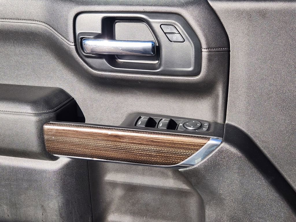 Used 2020 Chevrolet Silverado 1500 LT w/ Trailering Package image 12