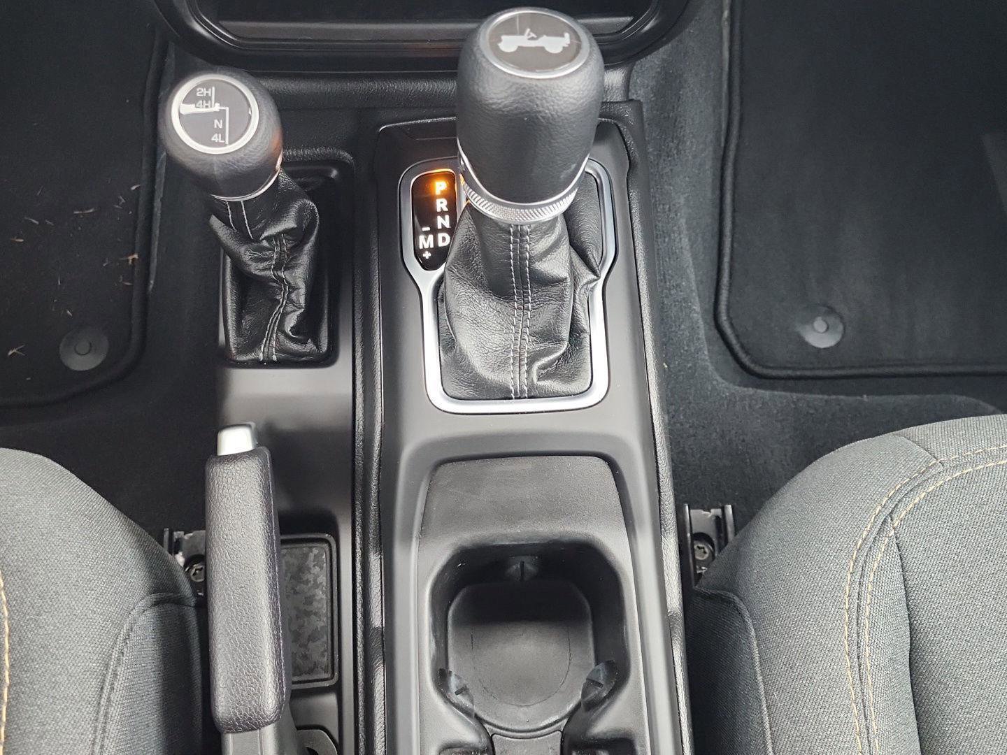 Used 2024 Jeep Wrangler Sport S image 23