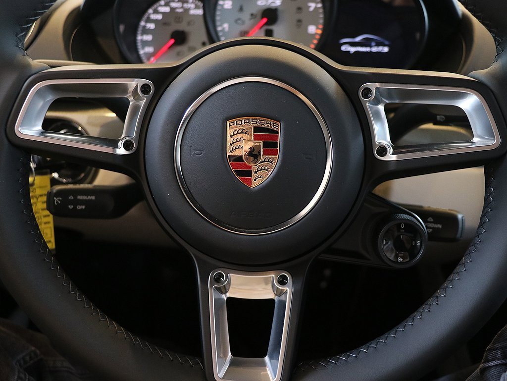 Used 2025 Porsche 718 Cayman GT4 image 44