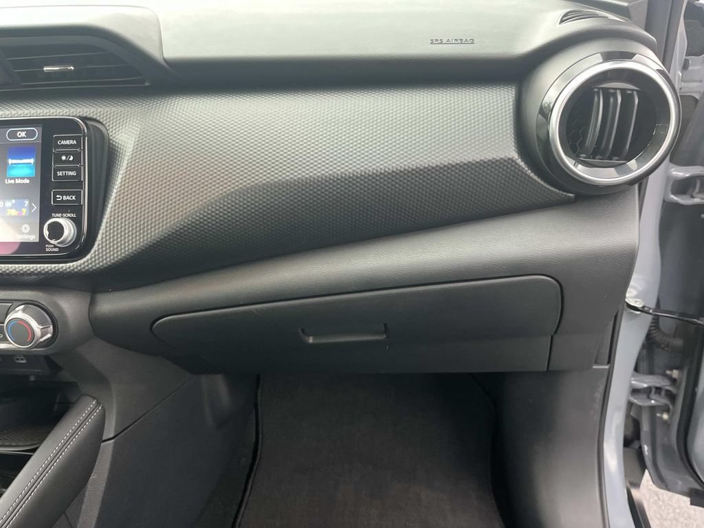 Used 2023 Nissan Kicks SV FWD image 26