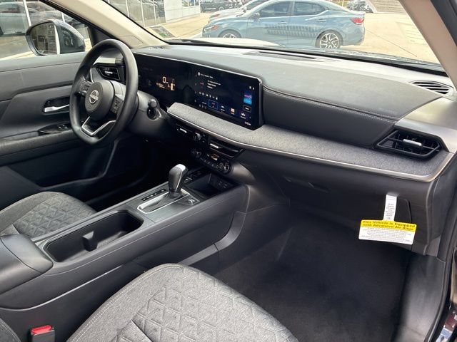 Used 2026 Nissan Kicks SV w/ Charging Package FWD image 12