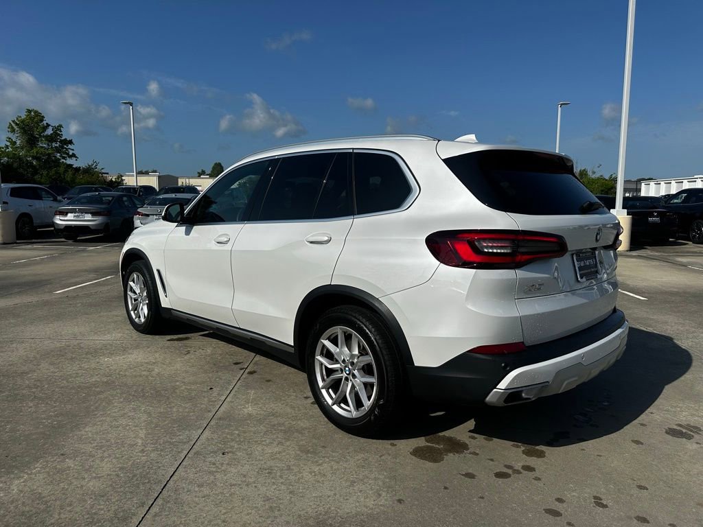 Used 2023 BMW X5 sDrive40i w/ Premium Package image 7