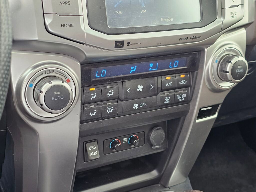 Used 2019 Toyota 4Runner Limited AWD/4WD image 35
