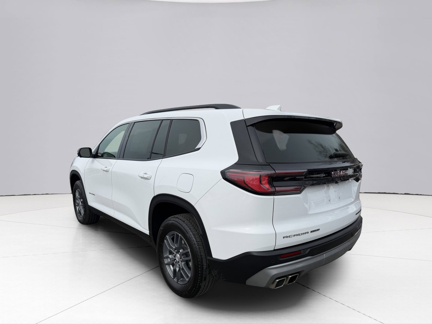 Used 2025 GMC Acadia Elevation image 7