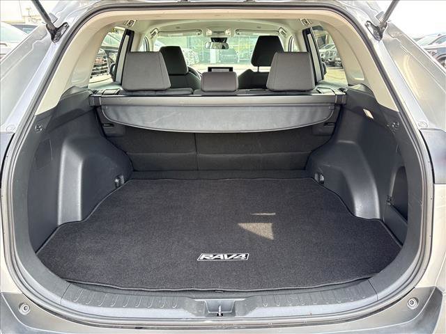 Used 2023 Toyota RAV4 XLE AWD/4WD image 23