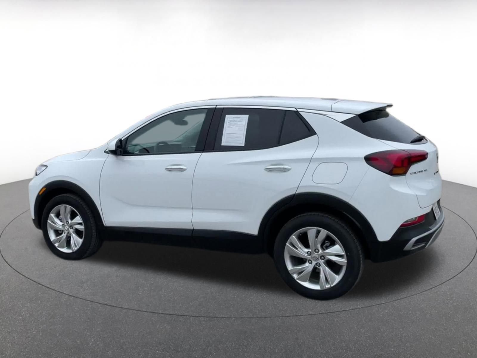 Used 2025 Buick Encore GX Preferred image 10