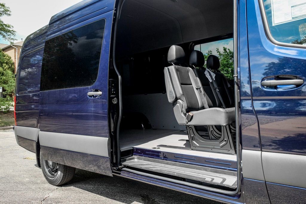 Used 2025 Mercedes-Benz Sprinter 2500 image 10