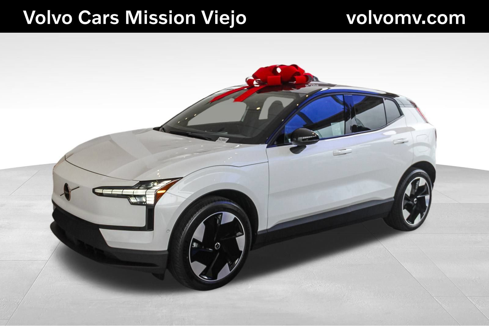 New 2026 Volvo EX30 Ultra AWD/4WD image 1