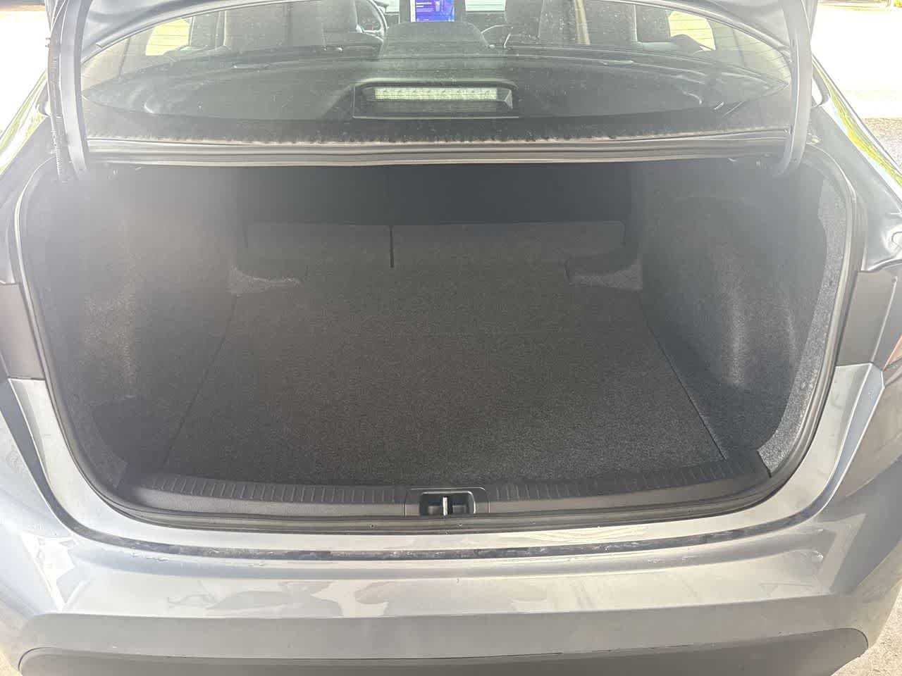 Used 2025 Toyota Corolla LE FWD image 25