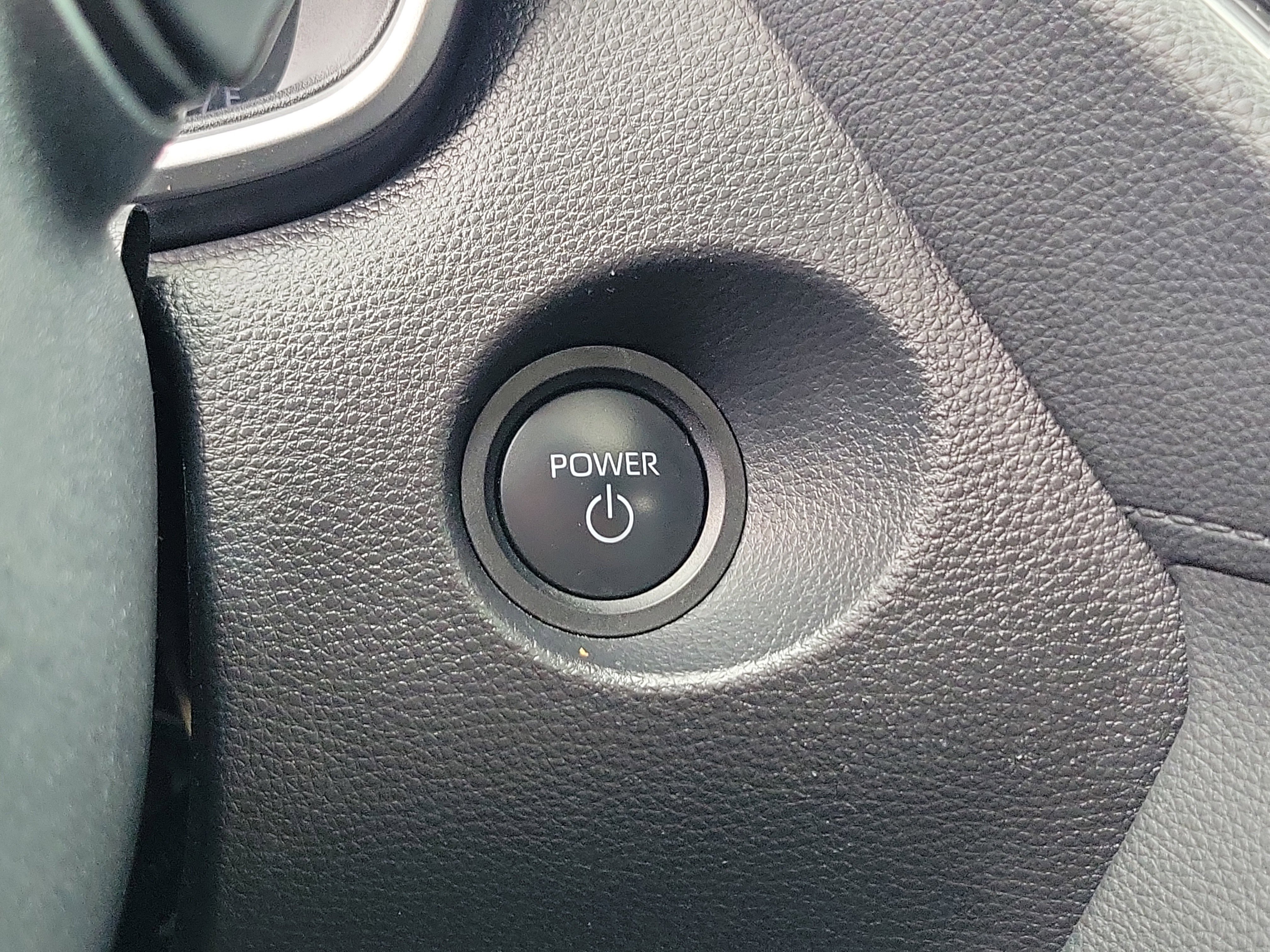 Used 2025 Toyota Corolla Cross AWD Hybrid w/ Convenience Package image 28