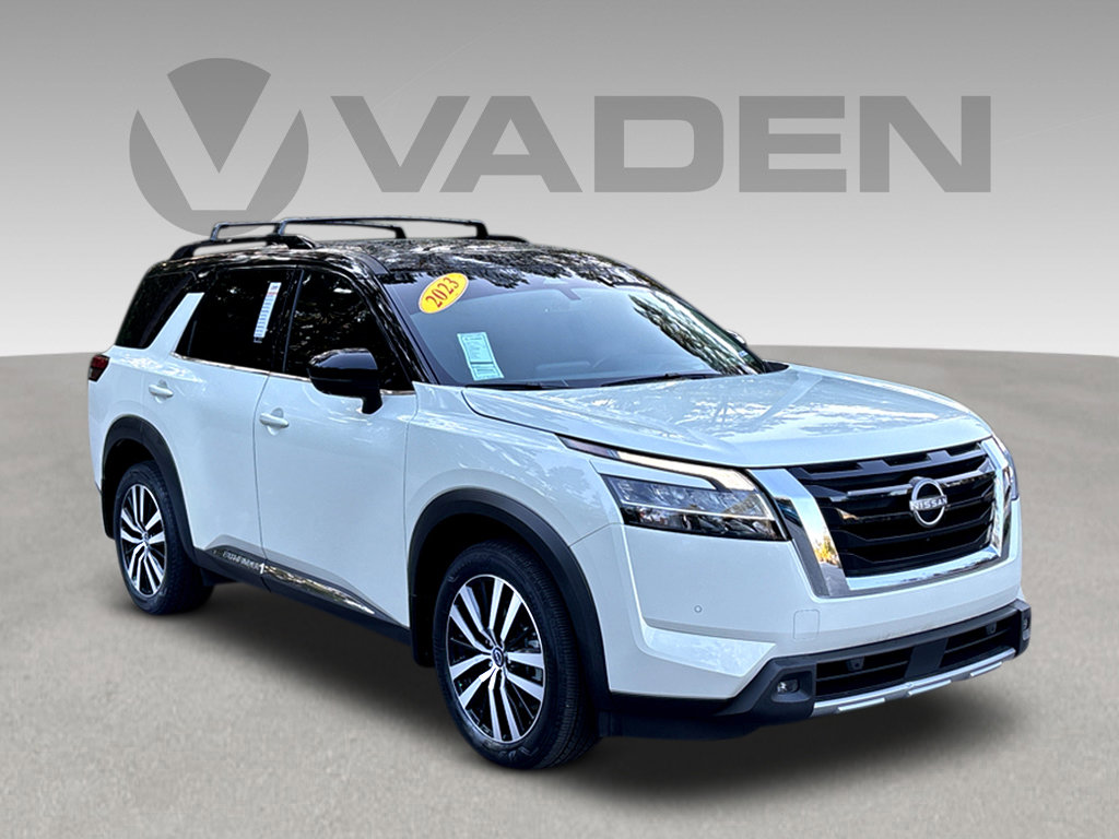 Used 2023 Nissan Pathfinder Platinum