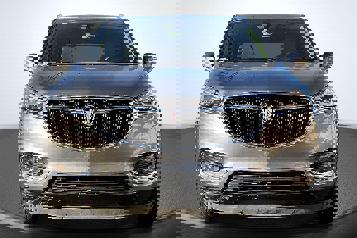 Used 2019 Buick Enclave Essence image 3