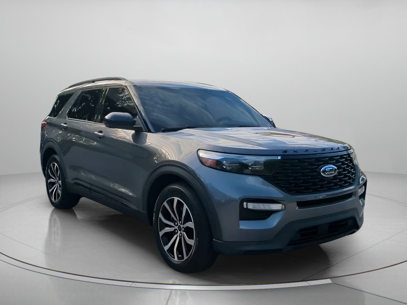 Certified 2023 Ford Explorer ST-Line w/ Class IV Trailer Tow Package RWD image 2