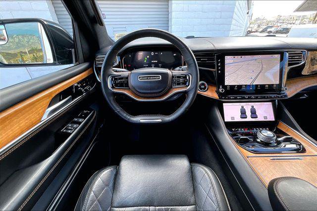 Certified 2024 Jeep Grand Wagoneer L Series III AWD/4WD image 4