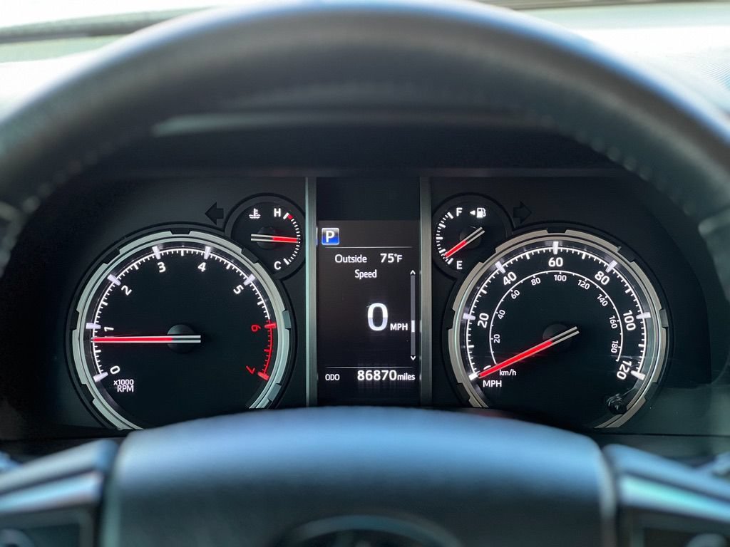 Used 2022 Toyota 4Runner TRD Off-Road Premium w/ Moonroof Package AWD/4WD image 15