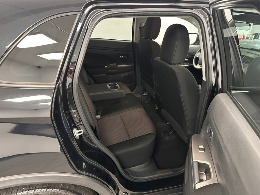 Used 2019 Mitsubishi Outlander Sport ES image 35