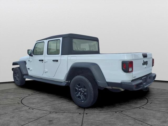 Used 2023 Jeep Gladiator Sport AWD/4WD image 6