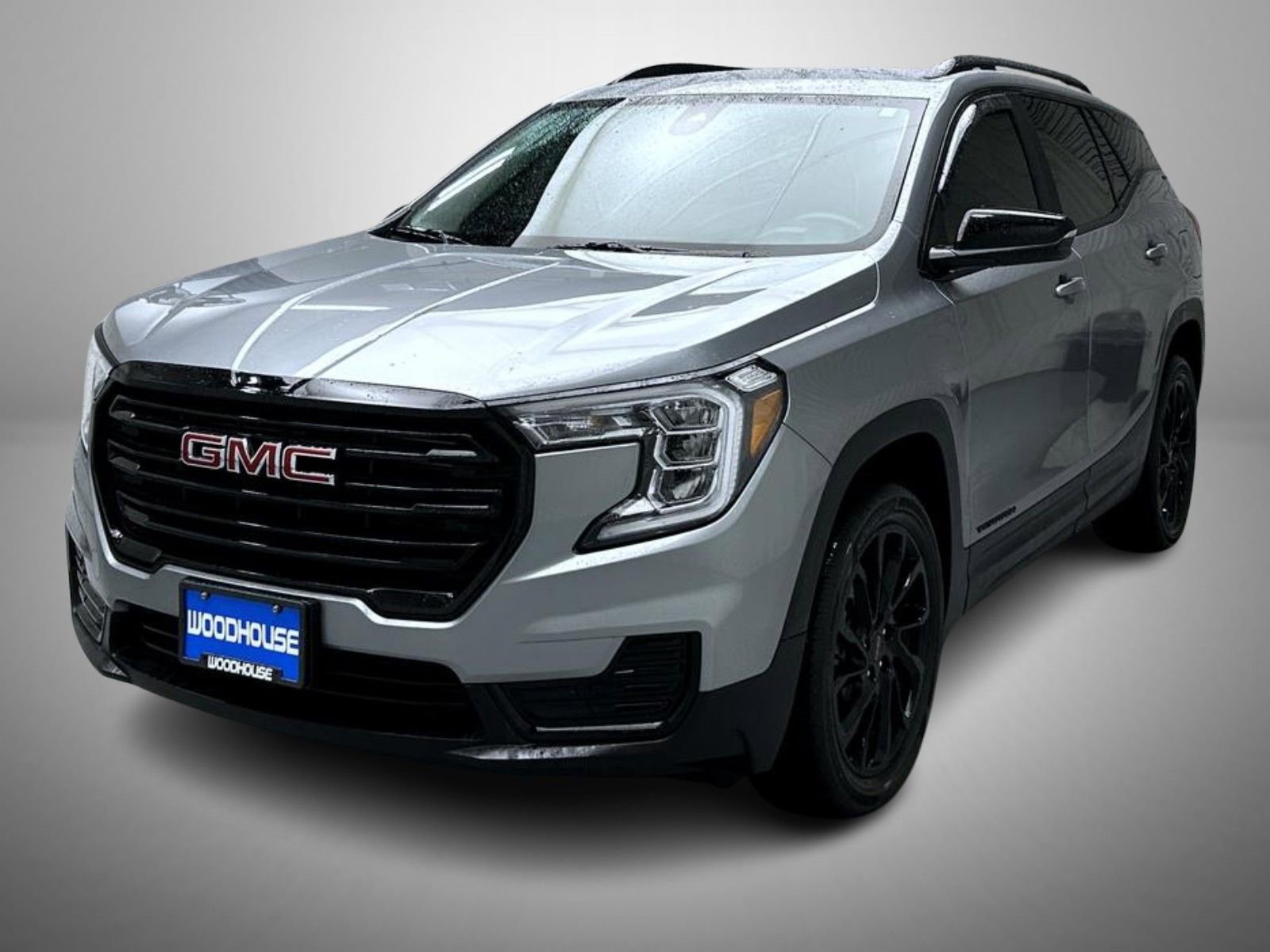 Used 2023 GMC Terrain SLE w/ Elevation Edition image 1