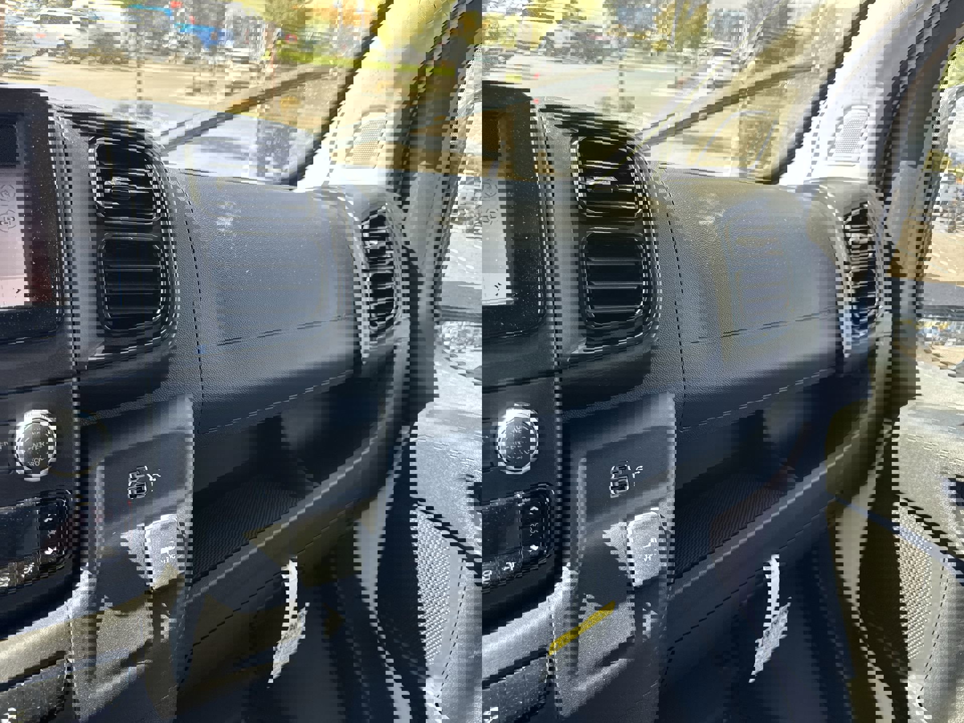 New 2026 RAM ProMaster 1500 w/ Convenience Group image 20