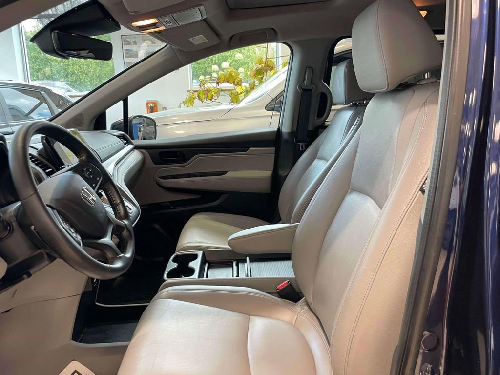 Used 2023 Honda Odyssey EX-L image 12