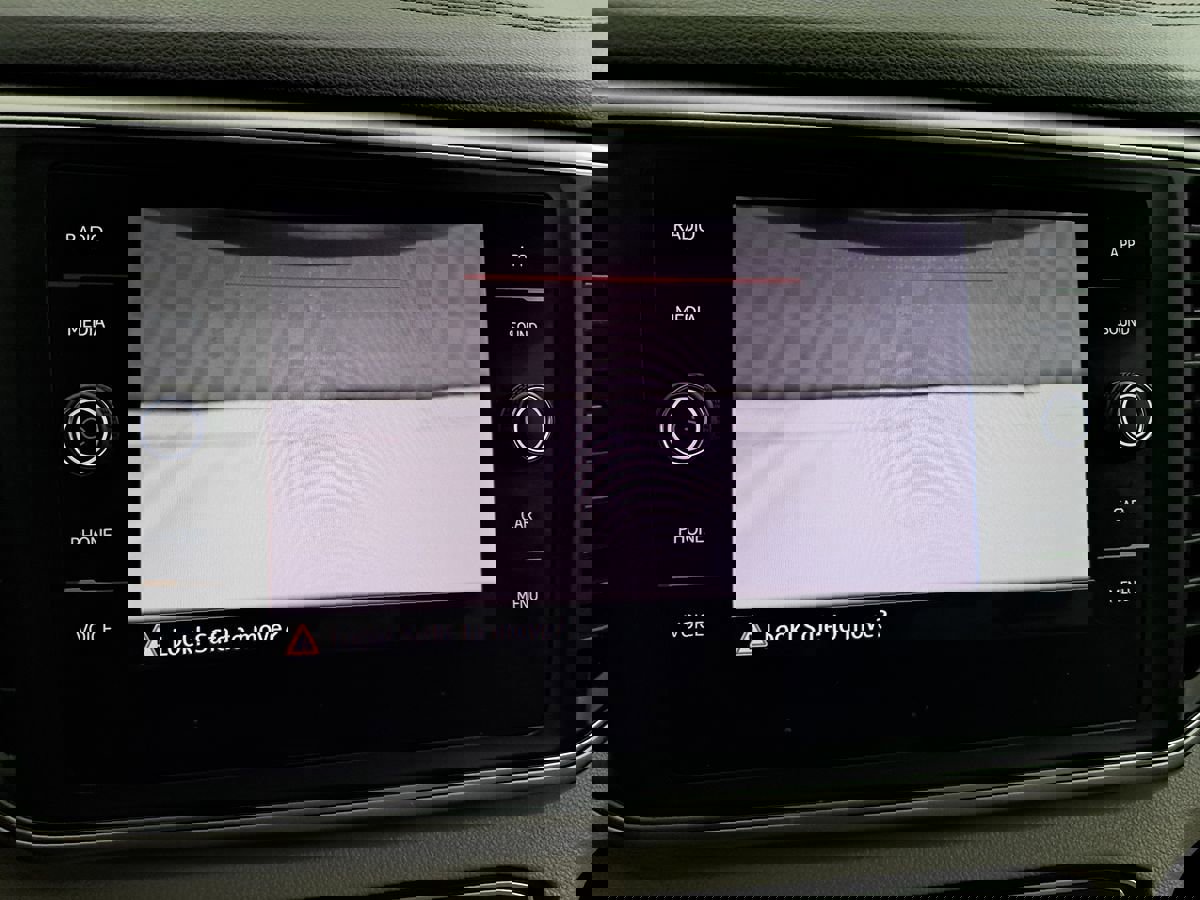 Used 2018 Volkswagen Atlas SE image 19