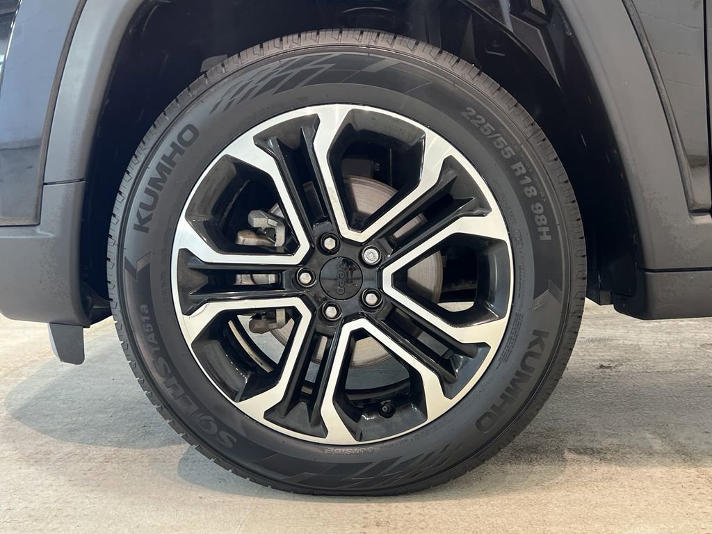 Used 2022 Jeep Compass Limited image 8