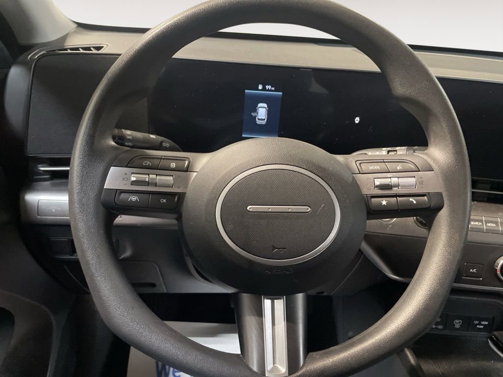 Certified 2024 Hyundai Kona SE image 14