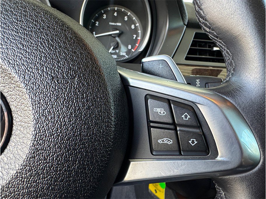 Used 2012 BMW Z4 sDrive28i image 16