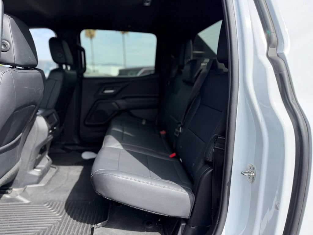 Used 2024 Chevrolet Silverado EV W/T AWD/4WD image 4