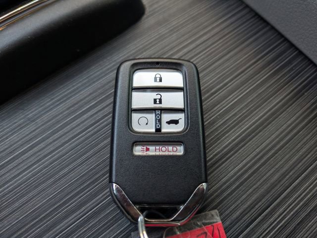 Used 2017 Honda Pilot Touring image 28