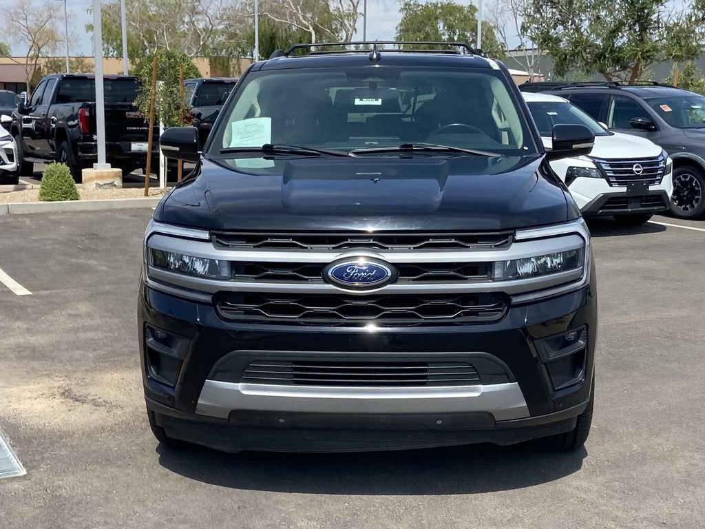 Used 2022 Ford Expedition XLT RWD image 3