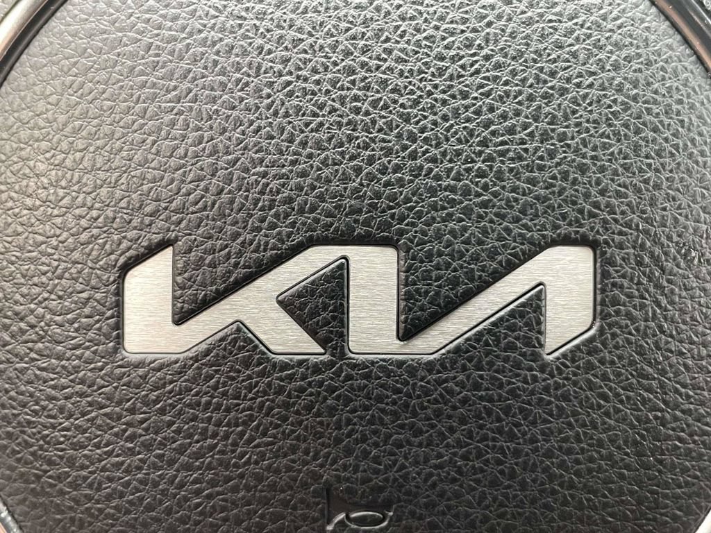 Used 2023 Kia K5 GT-Line FWD image 29