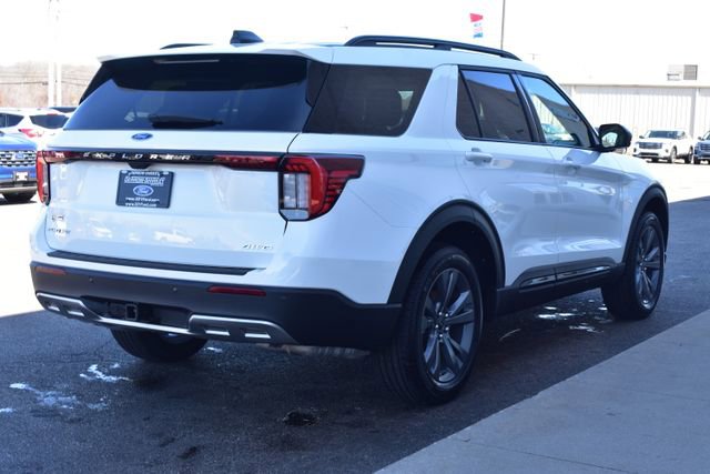 New 2026 Ford Explorer Active w/ Active Comfort Package image 6